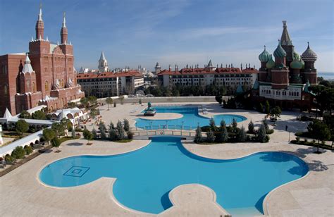 Kremlin Palace Antalya – Antalya Airport