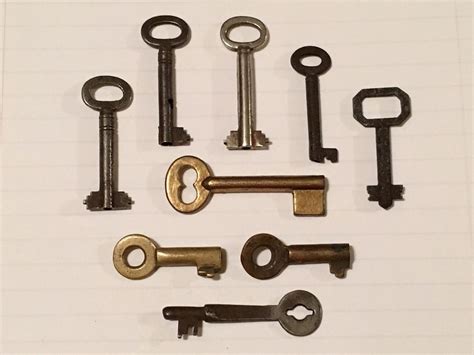 Lot Old Keys Barrel Types Steampunk Reuse Antique | #1837914152