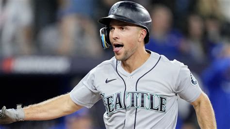 Blue Jays vs. Mariners score: Seattle shockingly erases seven-run ...