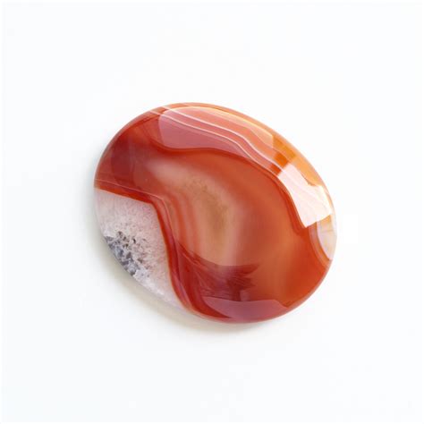 Carnelian: Meaning, Metaphysical & Healing Properties | Spiral11