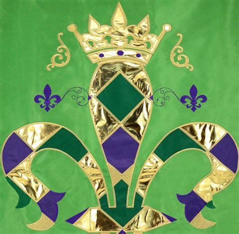 Regal Fleur De Lis Large Flag | Mardi gras decorations, Fleur de lis, Small garden flags