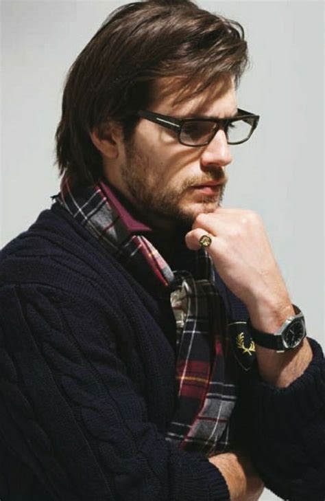 Henry Cavill Superman Glasses : Superman Jacked: Henry Cavill's ...