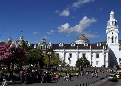 Información - Catedral de Quito - Quito