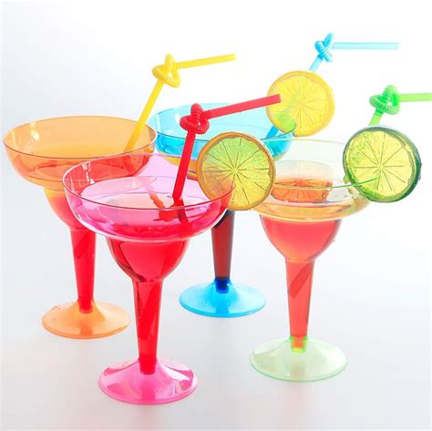 Plastic Margarita Glasses » Petagadget