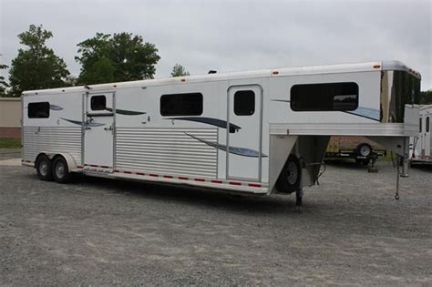 Trailer Country LLC : 2012 Adam 4 Horse Head to Head Used Horse Trailer ...