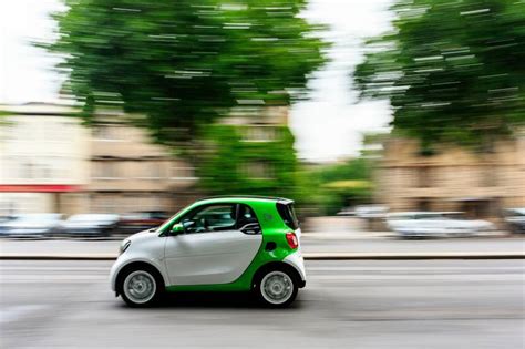 smart EQ fortwo review | Car review | RAC Drive