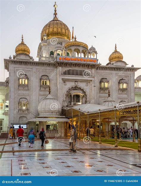 The Entrance To Gurdwara Bangla Sahib Sikh Temple In Delhi, India ...