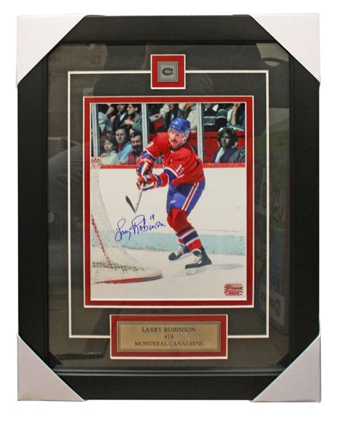 CANADIENS DE MONTRÉAL - CADRE PHOTO AUTOGRAPHIÉ DE LARRY ROBINSON (20CM ...