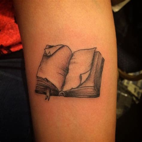 Greyscale open book tattoo | Writer tattoo, Bookish tattoos, Open book ...