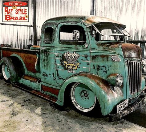 1940-47 Ford COE custom pickup truck conversion in Brazil | Classic pickup trucks, Classic cars ...