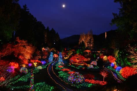 The Butchart Gardens – Victoria, Canada – Visiting at Christmas