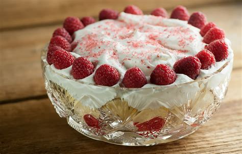 Easy Irish Trifle | Recipe | Trifle recipe, Trifle, Trifle desserts