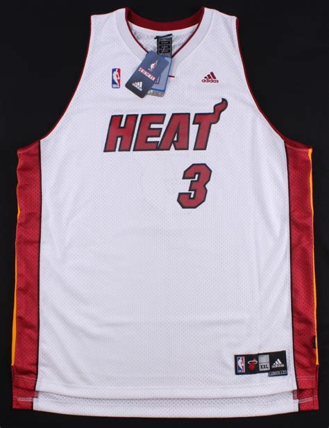 Dwyane Wade Signed Heat Jersey (JSA COA) | Pristine Auction