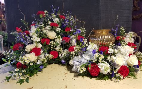 Cremation Urn Flower Arrangements - Best Decorations