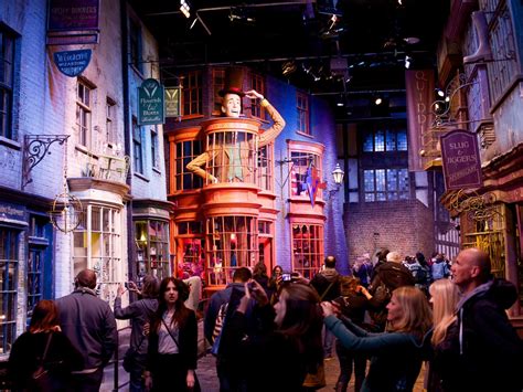 The Most Magical Harry Potter Locations in Britain | Experience Transat