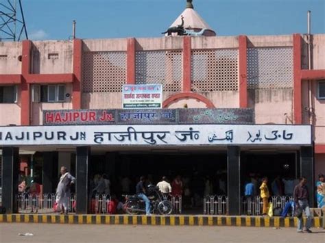 Hajipur | city, place with historical importance, marketplace, town ...