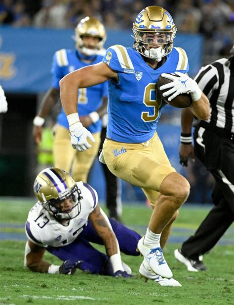 Laiatu Latu helps UCLA defense set tone early against Washington ...