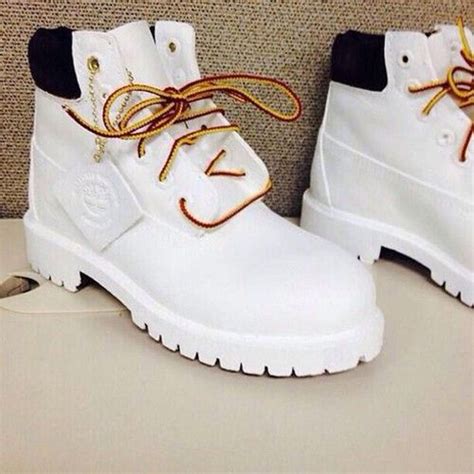 White Timbs @KortenStEiN | Zapatos timberland hombre, Zapatos nike ...