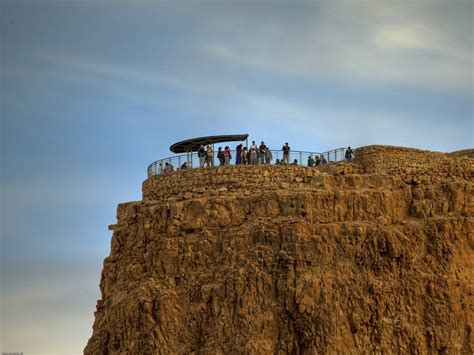 The Siege of Masada: Story & Symbolism of the Masada Fortress | DeadSea.com