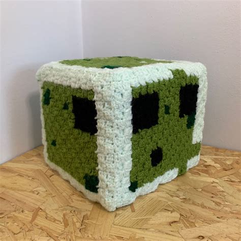 Crochet Minecraft slime block pattern Tnt Minecraft, Minecraft Blocks, Big Crochet Hook, Crochet ...