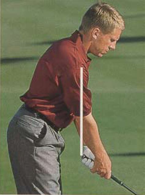 Golf Swing Power Tips-How to improve golf swing keeping lower body still in backswing | HubPages