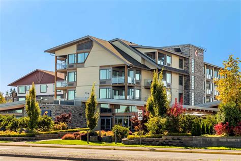 Comfort Inn & Suites Campbell River, BC - See Discounts