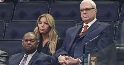 Knicks' Phil Jackson, Jeanie Buss end engagement