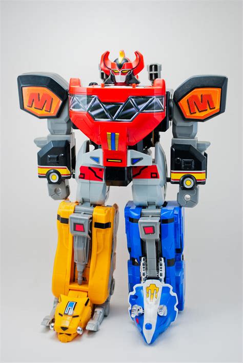 Mighty Morphin Power Rangers - Deluxe Dino Megazord (1993)… | Flickr