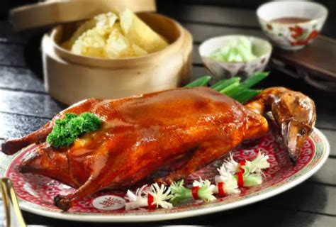 Top 10 Foods to Try in Beijing, China | Famous Foods of Beijing