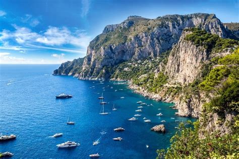 6 Best Boat Tours in Capri you Shouldn't Miss - TourScanner