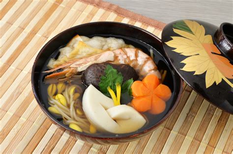 What Is Ozoni? All About Traditional Japanese New Year's Soup | tsunagu ...