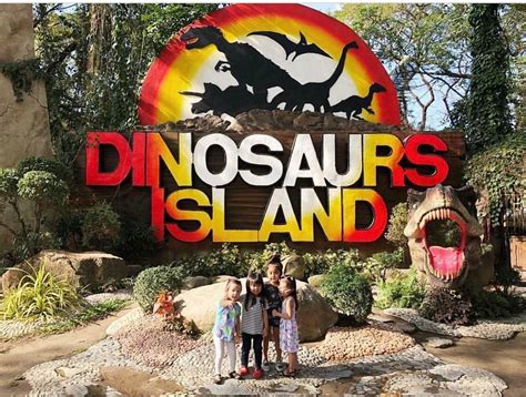 Dinosaurs Island Clark