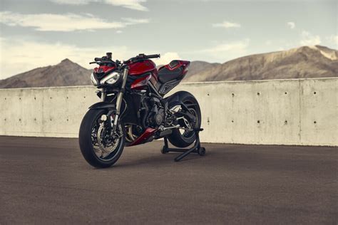 2023 Triumph Street Triple 765 Range First Look - Cycle News