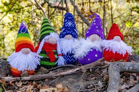 Christmas Tree Gnomes Knitting Pattern - Etsy