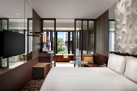 Crowne Plaza Changi Airport adds 243 New Business Rooms - World's Best Airport Hotel — The ...