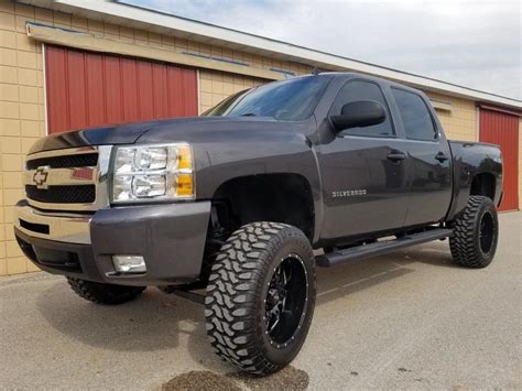 professionally built 2011 Chevrolet Silverado 1500 lifted for sale