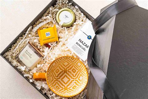 5 Corporate Hampers Recommendations for Different Occasions | Studiokado