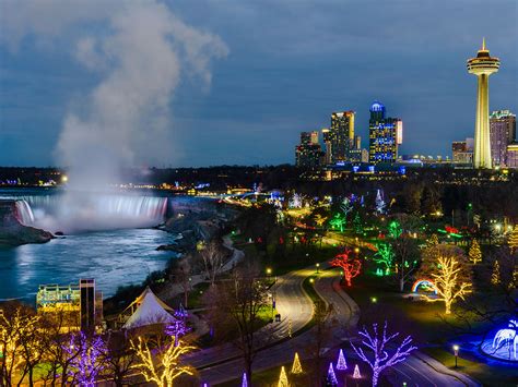 4 Reasons to Dine at the Skylon Tower during the Winter Festival of Lights - Skylon Tower ...