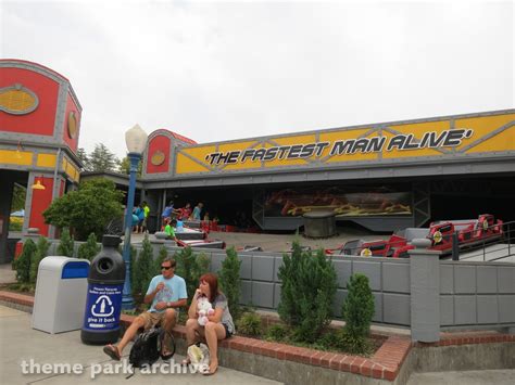 The Flash: Speed Force at Six Flags Magic Mountain | Theme Park Archive