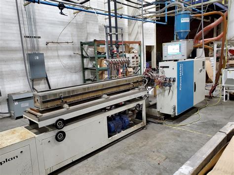 KRAUSS-MAFFEI KME 60 SX Krauss Maffei Used KME 60 SX Profile Extrusion Line – 2015 | Plastic ...