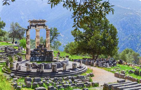 The Oracle, Delphi - AMAZING Athens Tours Greece