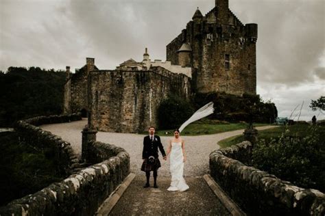 Exceptionally Chic Isle of Skye Wedding at Eilean Donan Castle ...