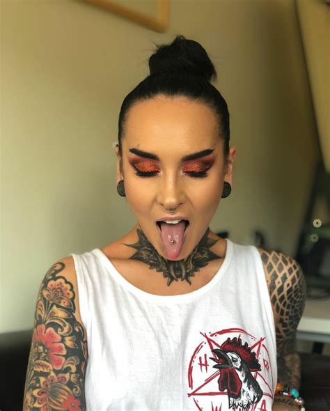 Tatiana Shmayluk (JiNJER) : r/Metalboners