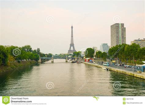 Paris downtown editorial stock photo. Image of seine - 58279168