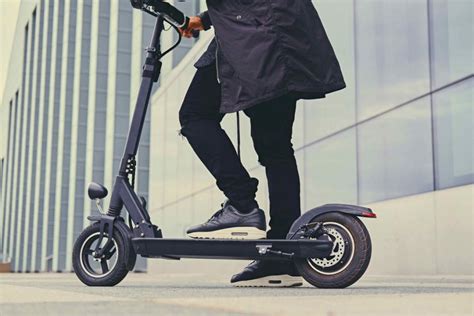 Best Electric Scooter for Commuting- Top Choices in 2020