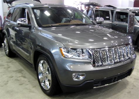 File:2011 Jeep Grand Cherokee Overland Summit -- 2011 DC.jpg