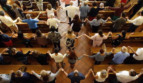 Protestant evangelicals gain share among traditionally Catholic American Hispanics, Pew says ...