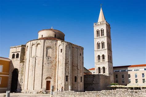 Walking Zadar’s Old Town Is a Loop Through History - The New York Times