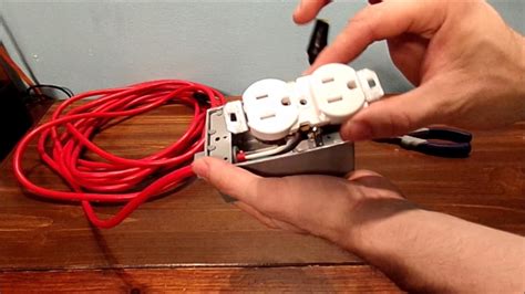 HOW TO MAKE EXTENSION CORD OUTLET - YouTube