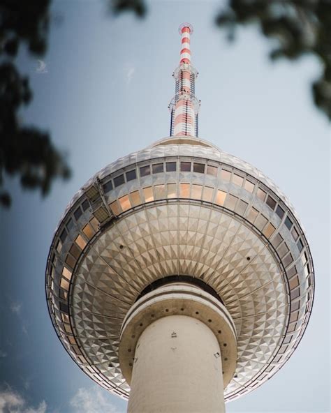 Premium Photo | Tv tower alexanderplatz berlin